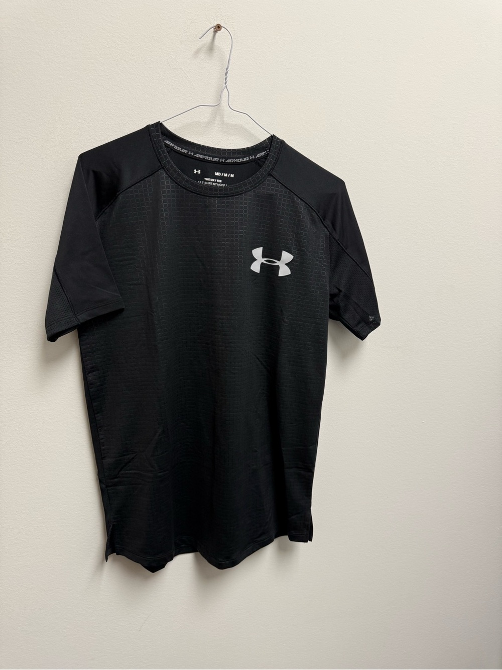 Under Armour Black Short Sleeve Athletic Tee with Contrast Logo